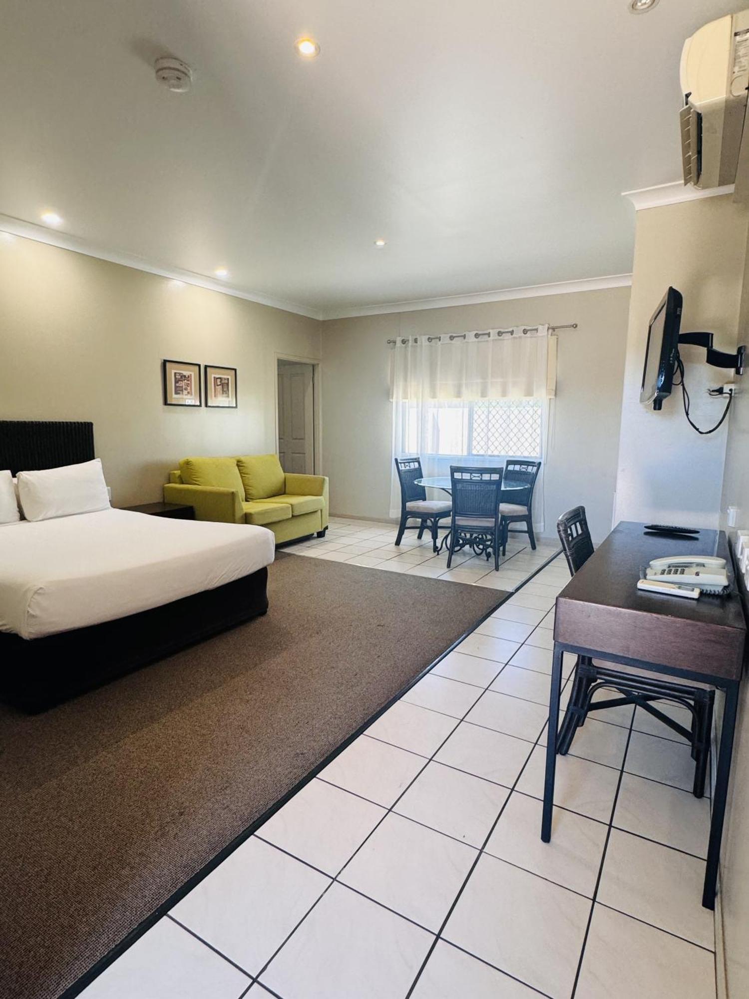 Best Western Bungil Creek Motel Roma Ngoại thất bức ảnh