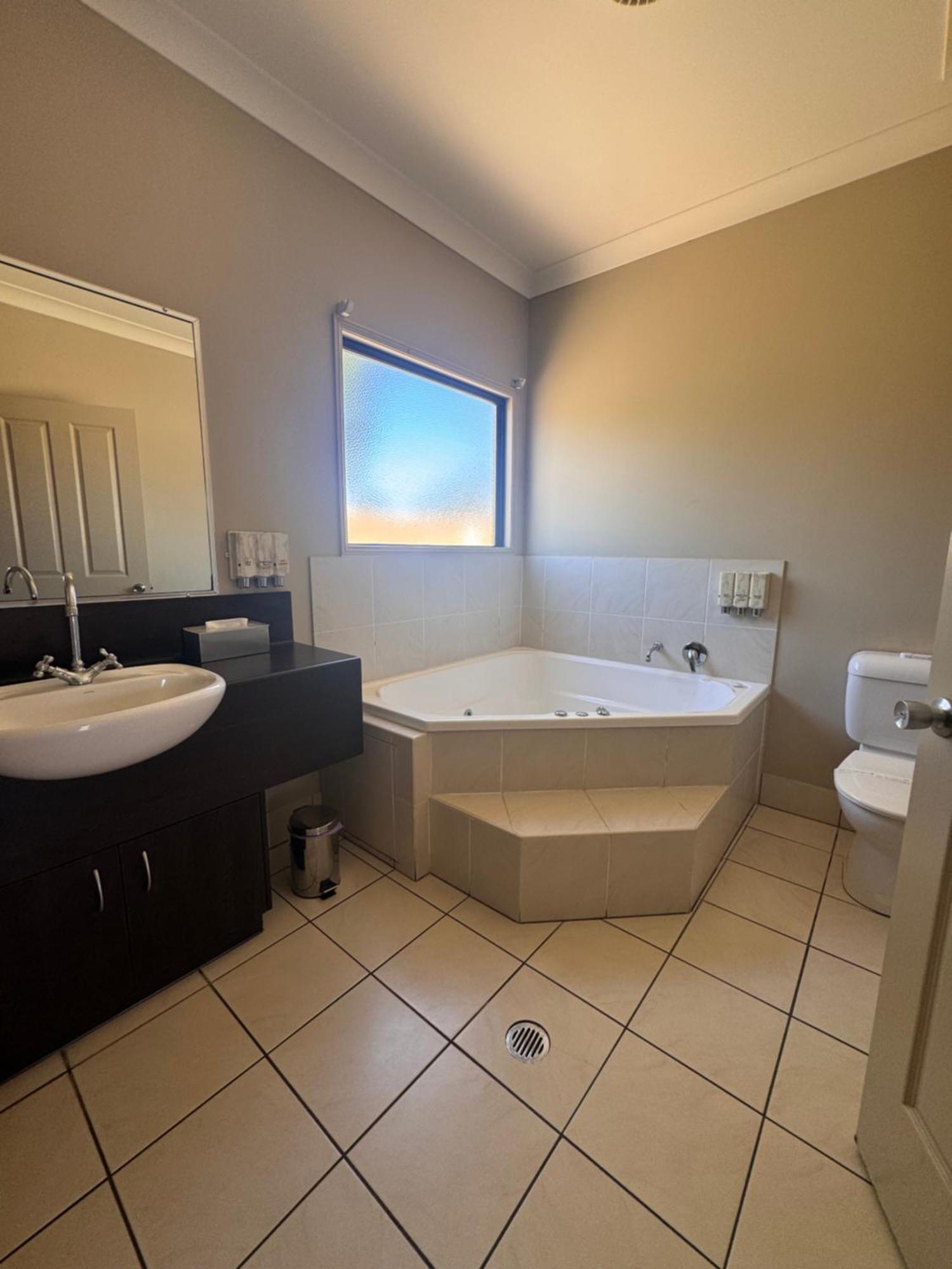 Best Western Bungil Creek Motel Roma Ngoại thất bức ảnh